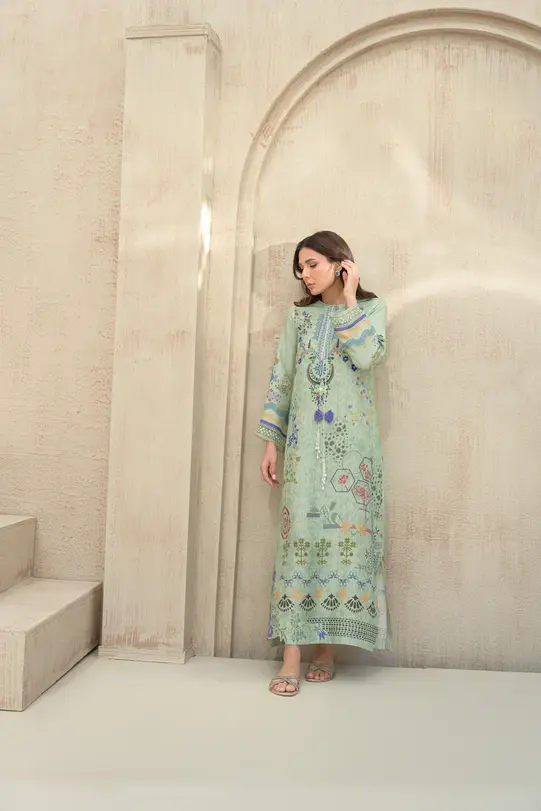 ALLURE - Image 4
