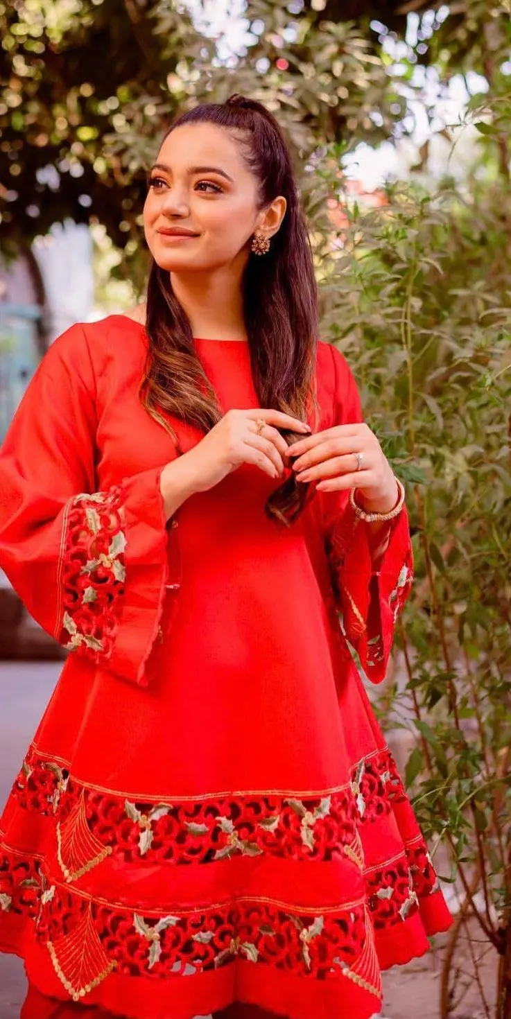 Surkh Bahar - Image 2