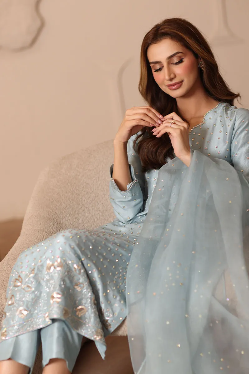 Ice Blue Whisper - Image 6