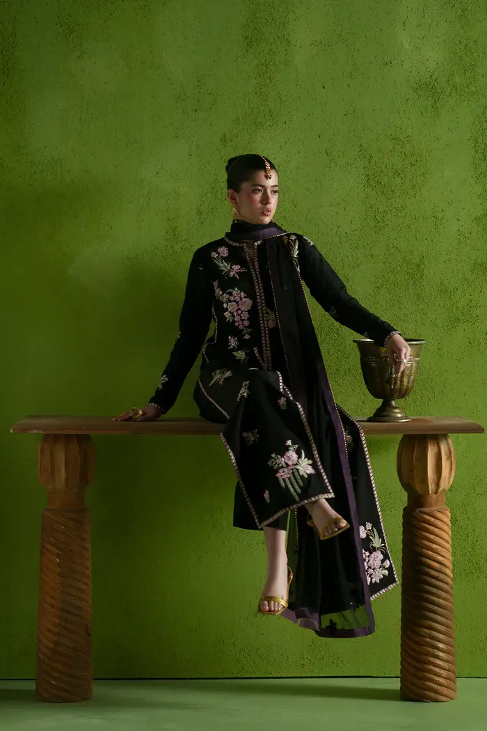 Black Rose - Image 2