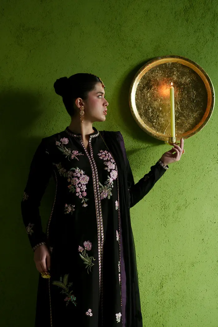 Black Rose - Image 9