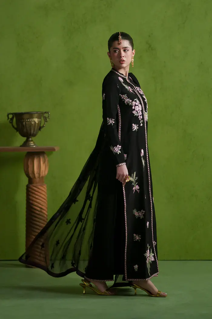 Black Rose - Image 6