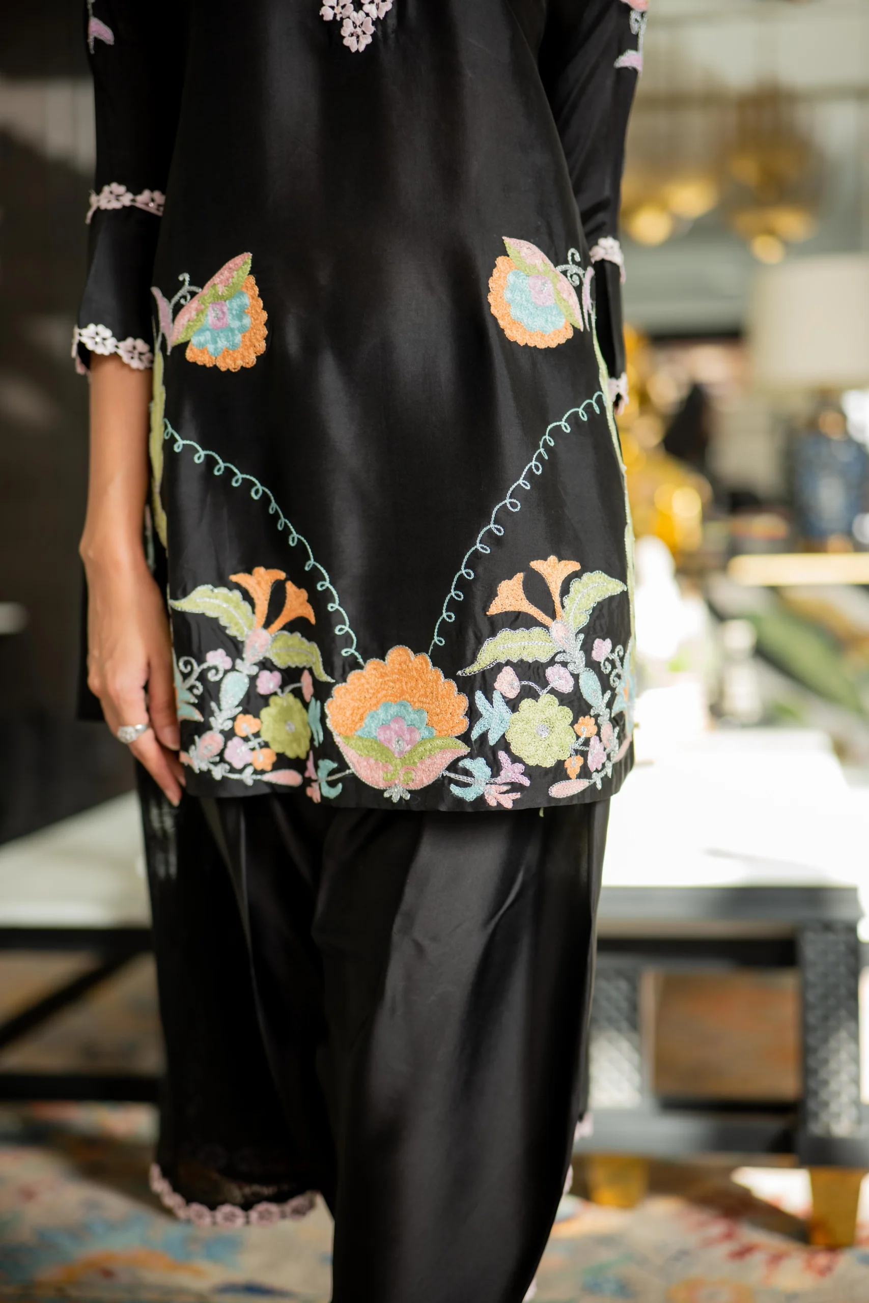 Black butter silk - Image 4