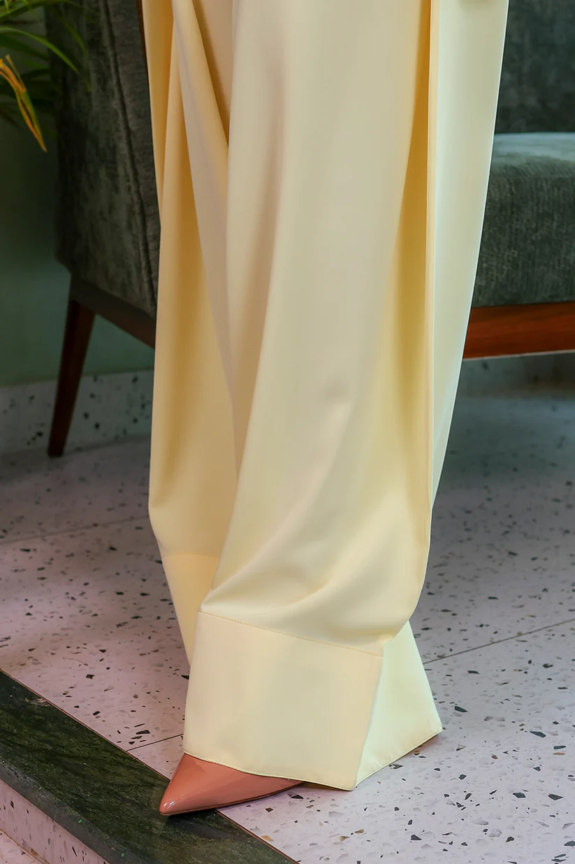 Eloise - Image 8