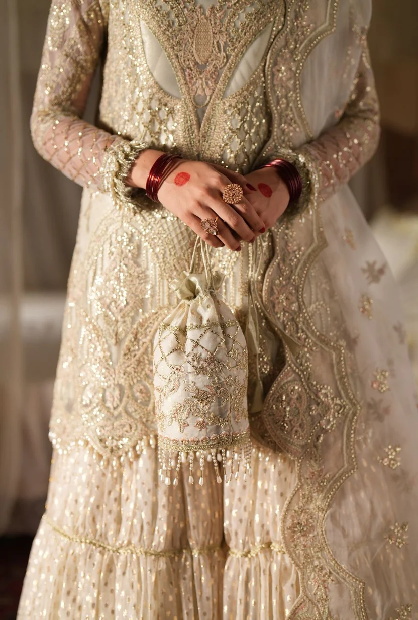 Naghma - Image 6